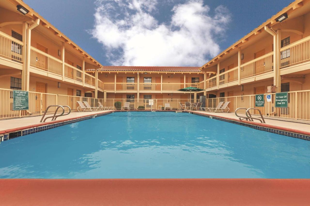 La Quinta Inn By Wyndham Midland Exterior foto