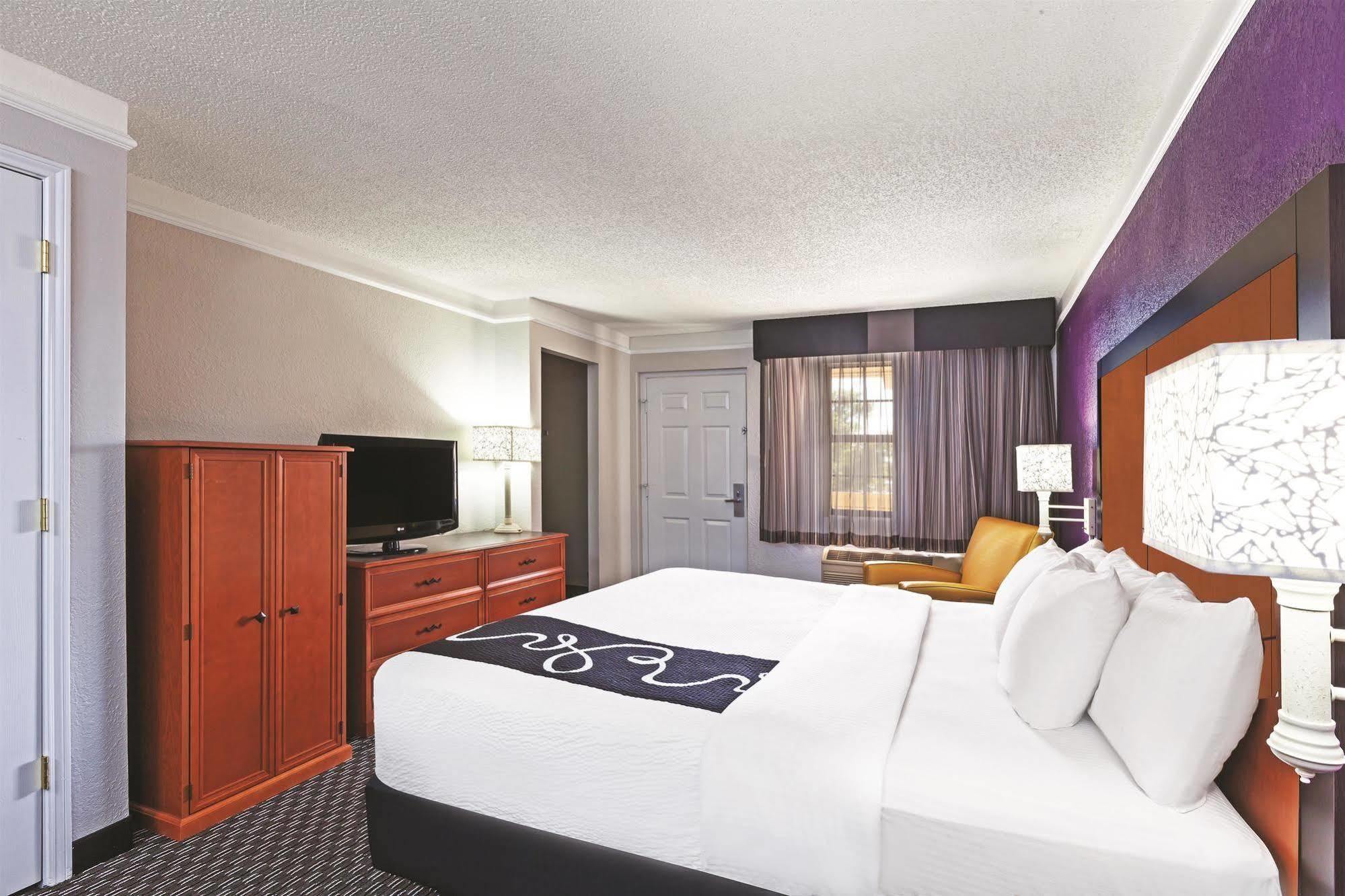 La Quinta Inn By Wyndham Midland Exterior foto