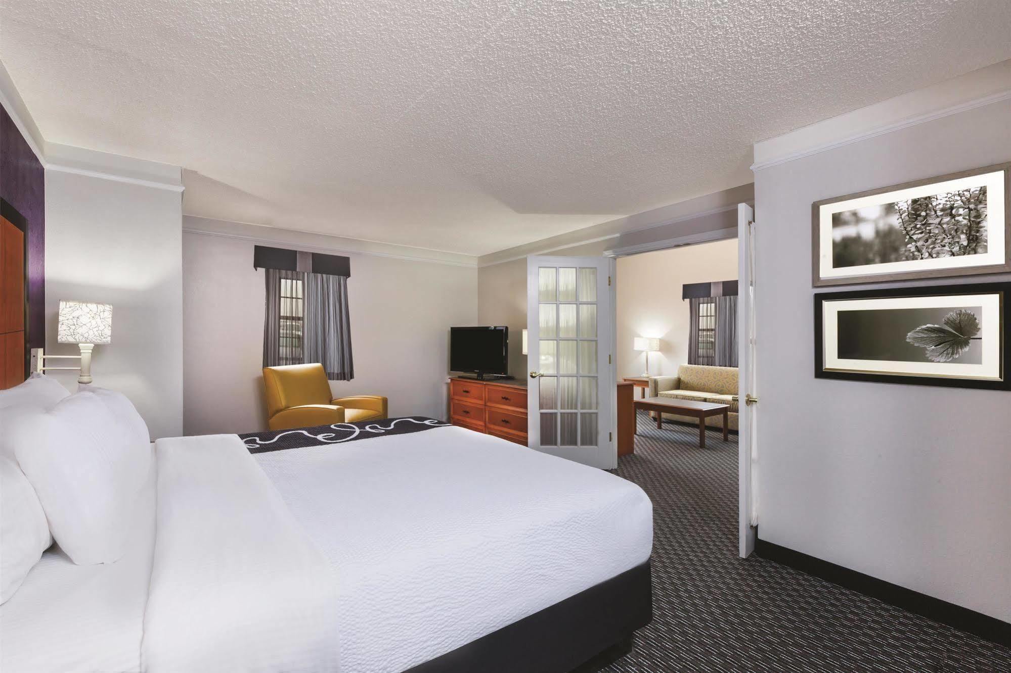 La Quinta Inn By Wyndham Midland Exterior foto