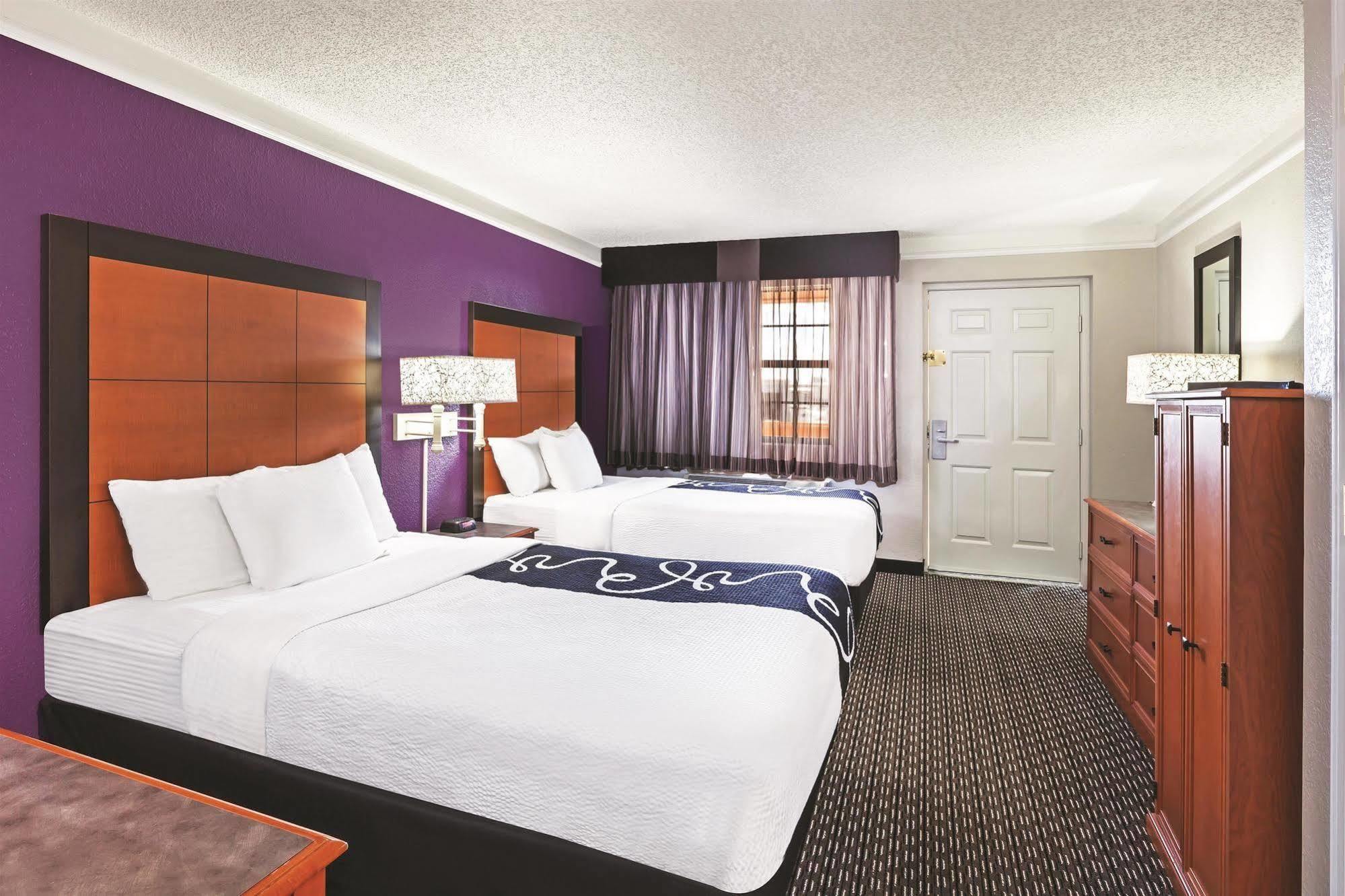 La Quinta Inn By Wyndham Midland Exterior foto